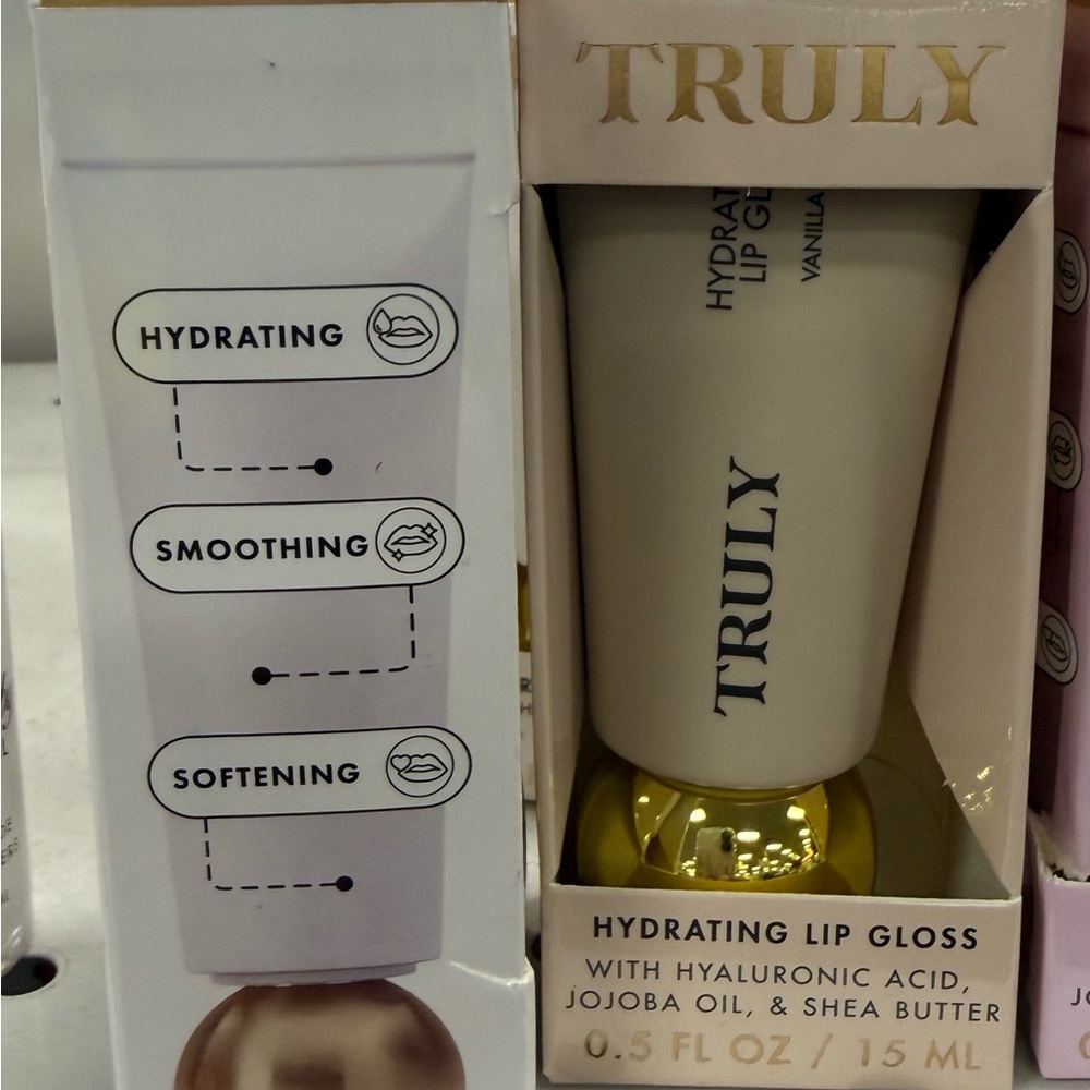 TRULY Hydrating Lip Gloss - Clear Shimmer